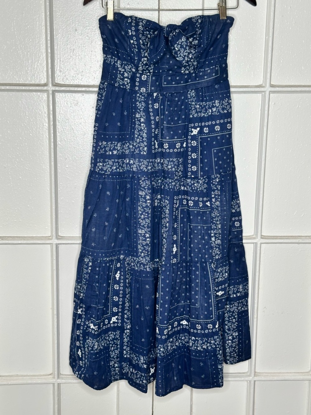 Universal Thread Bandana Print Strapless Midi Dress